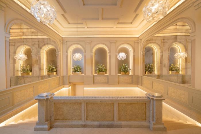 est hotel palais chotek new opening
