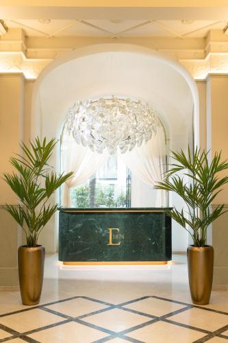 est hotel palais chotek new opening