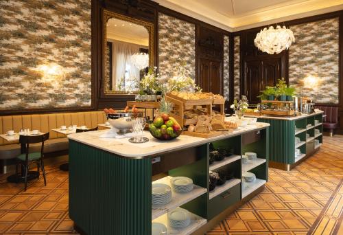 est hotel palais chotek new opening