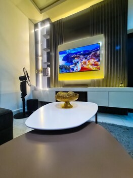 premium one bedroom apartment