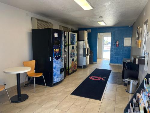 studio 6 grants nm