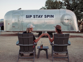 vinyl vineyards