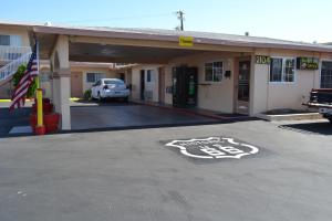 budget inn of needles