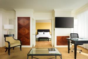 Santiago Marriott Hotel,Recoleta>>Las Condes,5 star