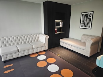 xana international hotel guangzhou baiyun international airport branch free shuttle bus to guangzhou baiyun international airport