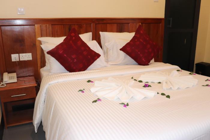 blue junction eco lodge