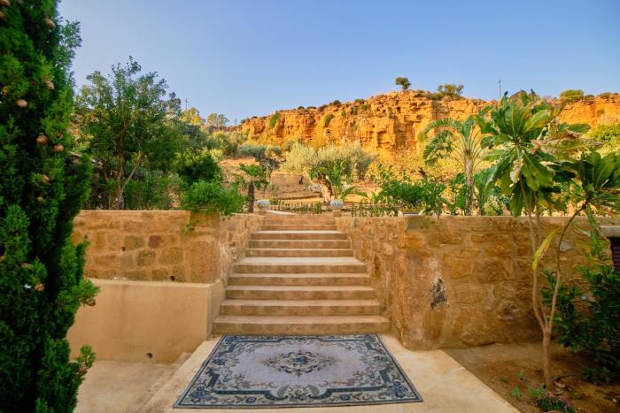 villa cavetta