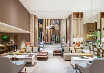shanghai elong hotel by the nanjing road