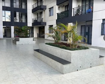 ruaka view palace apartment studio
