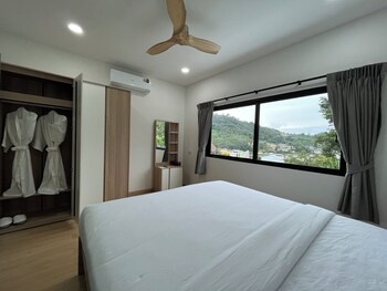 hill bay suites