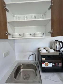 Hill Bay Suites,,3 star