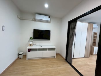 hill bay suites