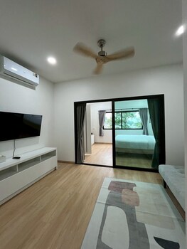 hill bay suites