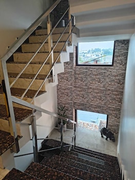 homistay 3bhk