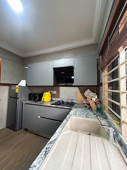 Erock Apartment,,4 star