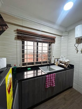 Erock Apartment,,4 star