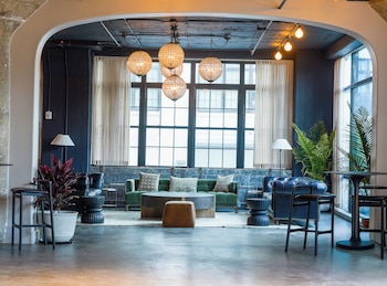 sela v hotel