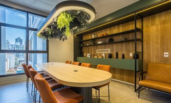 studios in a building with pool and gym in perdizes aby