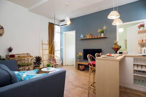 boho chic cozy 2br apt and balcony in mar mikhael