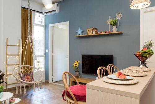 boho chic cozy 2br apt and balcony in mar mikhael