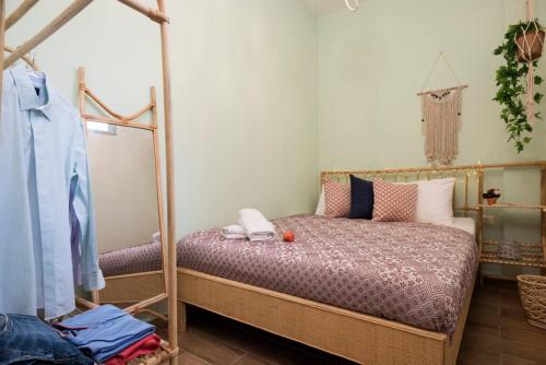 boho chic cozy 2br apt and balcony in mar mikhael