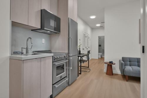 prestige retreat by renzzi