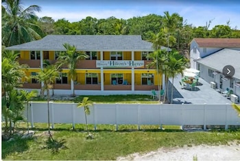 Hilton's Haven,,2 star