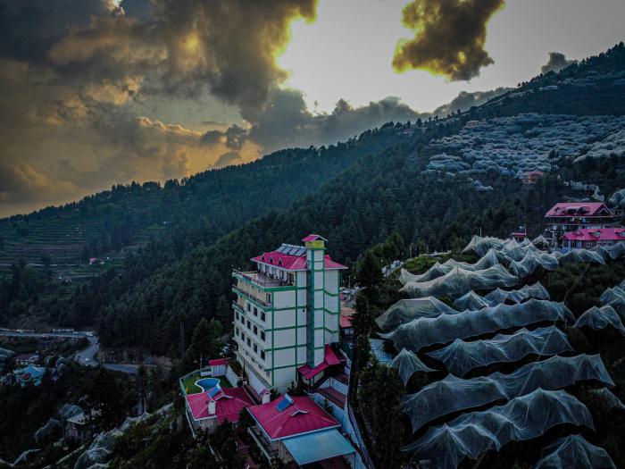 hilltop resorts by fidato lepere