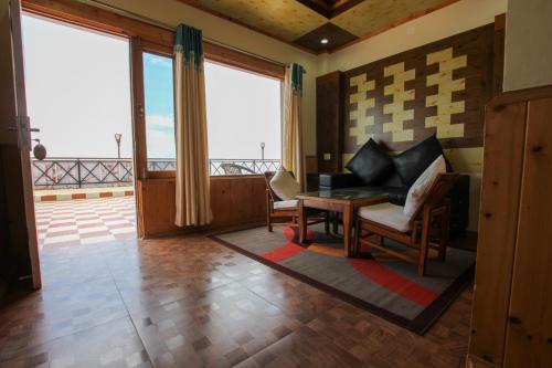 hilltop resorts by fidato lepere