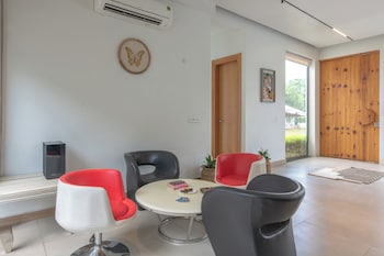 the nivaas villa bonita