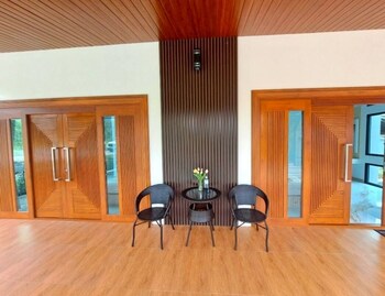 Naisuan Villa,,3 star