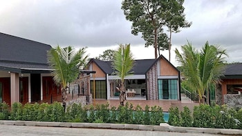 Naisuan Villa,,3 star
