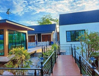 naisuan villa