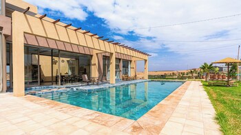 Life Resort,,3 star