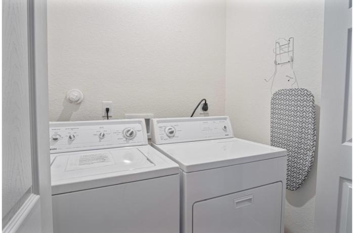 comfy and happy stays near riverwalk and downtown