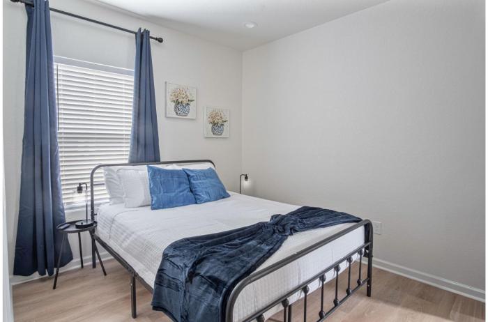 comfy and happy stays near riverwalk and downtown