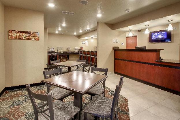 cobblestone hotel and suites salem