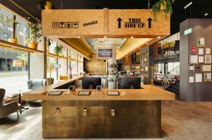 Hotel Schani Wien Hauptbahnhof,Eisenstadt>>Brunn Am Gebirge,4 star