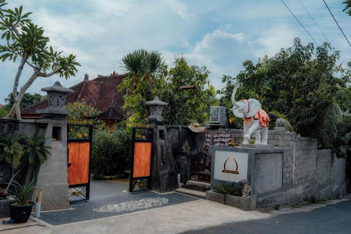 nusa dua huts pondok gajah para by eps