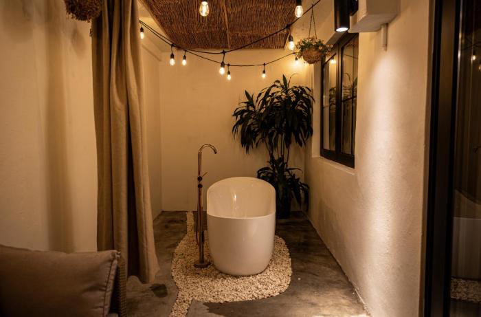 couples suites at ocean park beach club