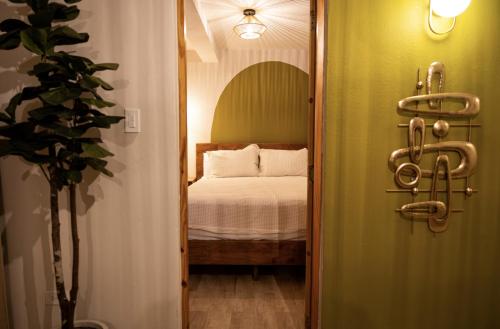 couples suites at ocean park beach club