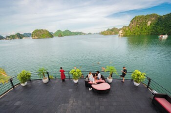 velar of the sea cruise