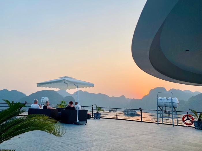velar of the sea cruise