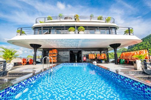 velar of the sea cruise