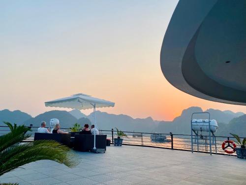 velar of the sea cruise