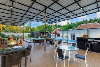 Alenay Resort Kulonprogo,,2 star