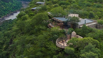 bupenyu lodge by newmark