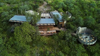 bupenyu lodge by newmark