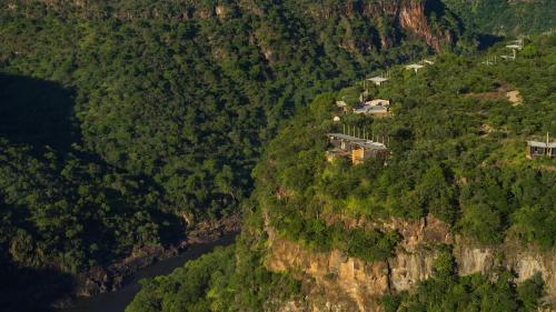 bupenyu lodge by newmark