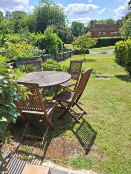 Myrtle Cottage,,3 star